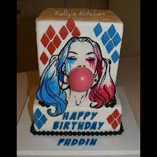 This harley quinn cake looks both adorable and delicious pic. Harley Quinn Birthday Cake Cakecentral Com
