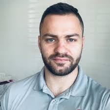 Very excited to be welcoming Aidan Biggins to the Venture team at Syelo  Ventures! When I first met Aidan, I had an immediate thought run through my  mind, "Aidan goes deep" and