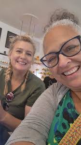 Melissa Doane's Instagram, Twitter & Facebook