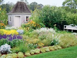 It will not only be one of the most relaxing and enjoyable places in your home, but it will also have a natural feel to it. Tour Bunny Mellon S Houses And Gardens Architectural Digest