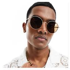 Peter Werth Harlow T-shirt . Color: White Size : Medium — Kindly call or  WhatsApp us