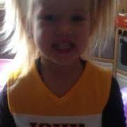 Amber Hobson (avers)