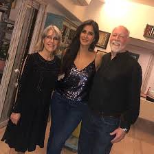Katrinakaif With Her Mom Suzanneturquotte And The Gentleman Is Her Mom S Partner In The Ngo Charity Th Katrina Kaif Hot Pics Katrina Kaif Katrina Kaif Images