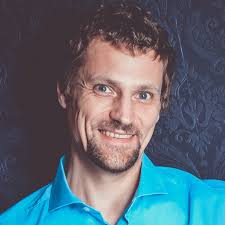 Thomas Frischmann's Instagram, Twitter & Facebook