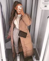 Sharline Davidsen Op Instagram Wearing A Duvet Today Jk I Hope Y All Had A Wonderful Christmas Full Outfit From Prettylittlething X Werbung Advertising In 2020