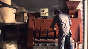 La Manufacture De Chocolat The Movie Alain Ducasse Alain Ducasse Paris Chocolate Factory