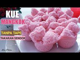400 ml santan rebus 200 gram gula pasir 250 gram tepung beras 60 grm terigu segitiga. Resep Kue Mangkok Mekar Tanpa Tape Mekar Sempurna Takaran Sendok Seri Jajanan Pasar Indonesia Youtube