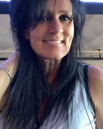 Rhonda Viola's Instagram, Twitter & Facebook