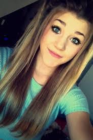 Bethany Ayres's Instagram, Twitter & Facebook