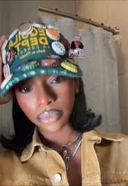 Bottle cap inspiration, DIY links in original comments