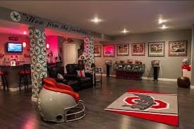 Pin By Megan Oberschlake On Future House Ideas In 2020 Ohio State Rooms Ohio State Bedroom Ohio State Decor