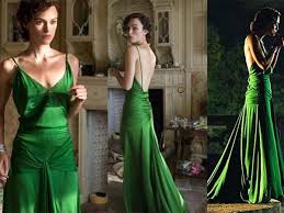 The Girl Who Couldn T Wear Make Up And Other Tales 9 Of The Best Fashion Movies Evening Dresses Vintage Evening Dresses Prom Vintage Bridesmaid Dresses