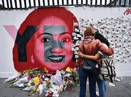 Carin Hall's Instagram, Twitter & Facebook