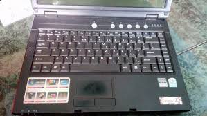 Hal ini karena laptop selalu dapat dindalkan terutama karena. Jual Jual Laptop Second Merk Byon Di Lapak Nusantara Komputer Bukalapak