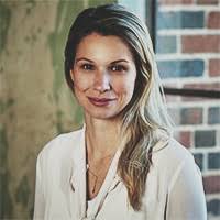 Erin Swain's Instagram, Twitter & Facebook