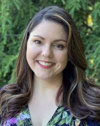 Danielle Nardone's Instagram, Twitter & Facebook