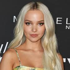 Dove Cameron before and after latest surgeries : r/trueratecelebrities