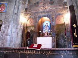 As of 2011, most armenians are christians (97%) and are members of armenia's own church, the armenian apostolic church, which is one of the oldest christian churches. Eine Rundreise Durch Armenien In Das Herz Des Kaukasus