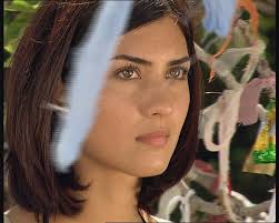 Tuba Buyukustun Un Eski Halleri