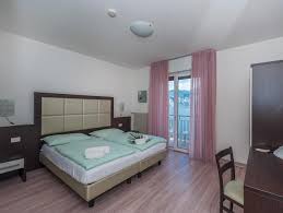 1:54 central travel 525 просмотров. Hotel Villa Carmen 3 Star Hotel In Malcesine