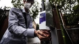 I commissari saranno designati tra i docenti appartenenti al consiglio di classe, titolari dell'insegnamento, sia a tempo indeterminato che a tempo determinato. Maturita 2021 Come Sara Il Prossimo Esame Di Stato Le Due Opzioni Sul Tavolo