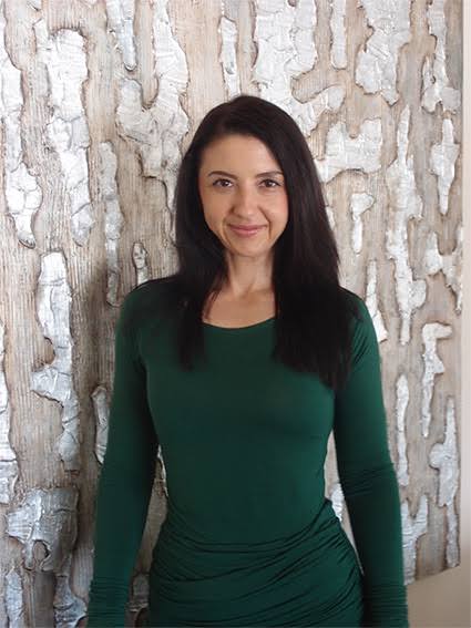 Dr. Gaytri Gandotra Manek, board-certified nephrologist