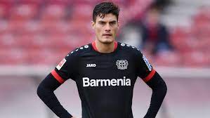 Schick is a brand of personal care and safety razors, founded in 1926, and currently owned by edgewell personal care. Schick Ruckkehr Erst Gegen Gladbach Kicker