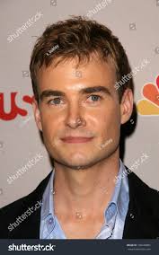 73 Universal Robin Images, Stock Photos, 3D objects, & Vectors