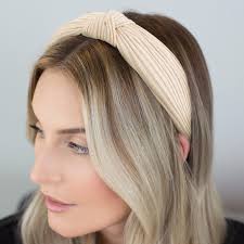 DRESHOW 4 Pack Headbands for Women and Girls Knotted Plastic Head Band  Fashion Boho Wide Hairbands Non Slip Hair Accessories : Amazon.co.uk: Beauty