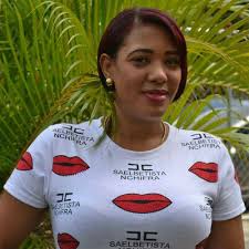 Hoy cumple un año más de vida mi amiga Wanda Abreu