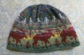 Being a rather tall person with long limbs and knobbly knees, i have a rather large soft spot for moose. Momyeti22 S Moose Hat Ravelry