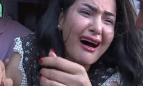 سما المصري تكشف حقيقة صورها سما المصري تلتقط صور في الحمام وبركة. Ù…Ø§Ø°Ø§ Ù‚Ø§Ù„Øª Ø³Ù…Ø§ Ø§Ù„Ù…ØµØ±ÙŠ ÙÙŠ Ø§Ù„Ù…Ø­ÙƒÙ…Ø© ÙˆÙ‡ÙŠ Ù…Ù…Ø³ÙƒØ© Ø¨Ù€ Ø§Ù„Ù…ØµØ­Ù Ø§Ù„Ù‚Ø¯Ø³ Ø§Ù„Ø¹Ø±Ø¨ÙŠ