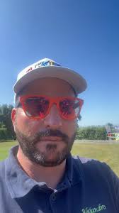 Senioren-Power" am Interviewtisch: die neue Deutsche Meisterin in SF3 Ingrid  Hirsch, SGG Schwansen e.V., der SH3-Vizemeister Helmut Reinek, SGC Horbach  08 e.V. sowie unsere Barfuß-Spielerin und 3. in SF3 Helga Fernandez,  ebenfalls