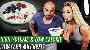 Most vegetables are very low in calories but high in volume or weight. Low Carb Milchreis In 1min Kalorienarm Proteinreich Und Sattigend Youtube