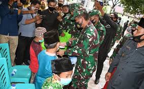 Temukan loker semarang sesuai minat dan bakat anda di lokersemar.id. Pangdam Ii Sriwijaya Bagikan Masker Dan Sembako Pada Anak Yatim Dan Marbot Masjid Di Sarolangun Lintastungkal Com