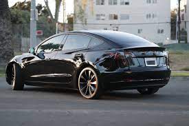 You can definitely tint the windshield! Casey Neistat On Twitter In Flawless Condition Custom Chrome Delete Window Tint Every Option Tesla Offers Serious Consideration Only Must Have Good Credit So Telsa Finance Will Let You Take Over Lease