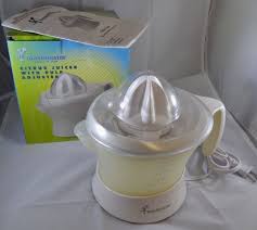 This model #1154 toastmaster bread maker can make 3 loaf sizes to fit your needs. Toastmaster Electric Citrus Juicer With Pulp Adjuster Model 1109 Reamer Toastmaster Citrus Juicer Citrus Juicer