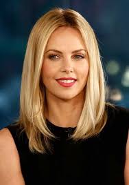 With wide and rounded forehead set against a small chin, the objective is to redistribute these proportions. Top Two Bob Hairstyles For Heart Shaped Face Bob Hairstyles