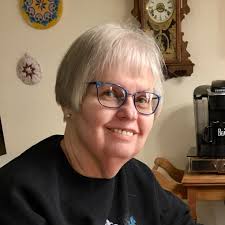 Sister crashes wedding and tries to get married for free