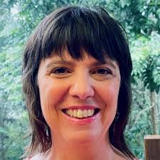 I want to talk about how proud I am of the ACELQ Pivotal People Middle  Leader's network. Last night we celebrated 5 years of ACELQ Pivotal People  🎂 with an intellectually stimulating