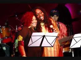 Maybe you would like to learn more about one of these? Lizha James Ft Alcione Es Meu Com Letras Youtube
