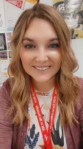 Alyssa Mueller's Instagram, Twitter & Facebook