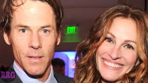 Kim Burrell is a Hot STANKIN' Mess — Megachurch Messiness