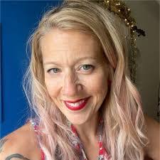 Susan Franey's Instagram, Twitter & Facebook