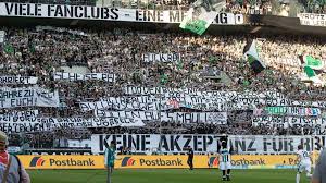 Almanya bundesliga maçında rb leipzig ile mönchengladbach karşılaştı. 19 Minuten Pfeifkonzert Auch Gladbach Fans Wollen Gegen Rb Leipzig Protestieren Sportbuzzer De
