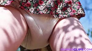 Vibrator Inside the Diaper Endless Orgasms: Teen Porn