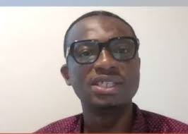 Destabilisation plot: Dr. Mac-Palm dies