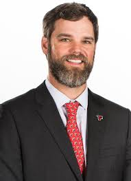 Andrew Baxter's Instagram, Twitter & Facebook