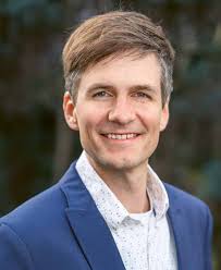 Pushing boundaries together. Through research. For society.