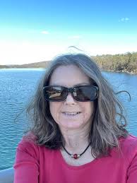 Should I go back to short hair or try longer layers?